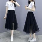 Crew-neck Short-sleeve T-shirt / Mesh Midi A-line Skirt