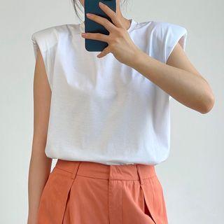 Sleeveless Shoulder Padded T-shirt