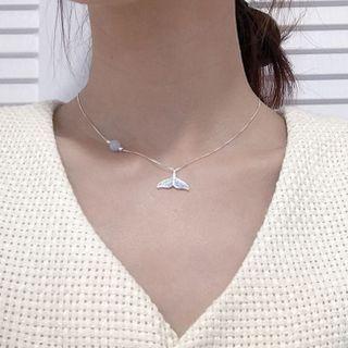 Whale Tail Pendant Faux Sterling Silver Gemstone Choker