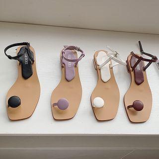Block Heel Toe-ring Sandals