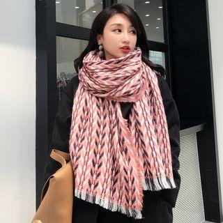 Patterned Fringed Knit Scarf