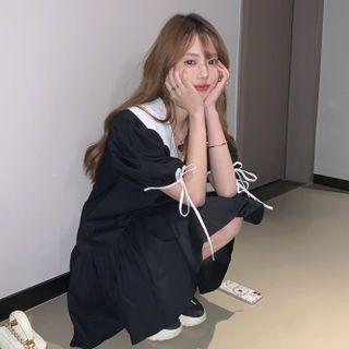 Short-sleeve Two-tone Loose-fit Dress Black - One Size