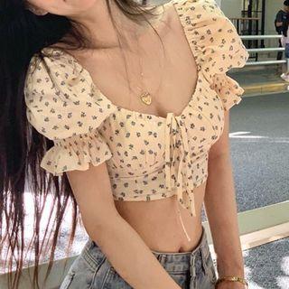 Puff-sleeve Floral Lace Up Crop Top