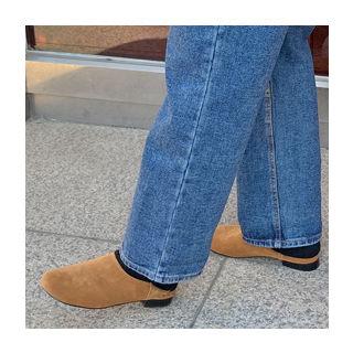 Round Foldable Suedette Loafers