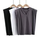 Shoulder-padded Sleeveless T-shirt