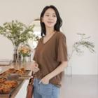 Basic V-neck Linen Blend T-shirt
