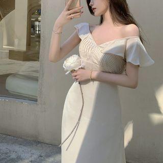Ruffle Slim-fit Dress As Figure - One Size