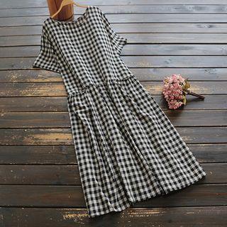 Short-sleeve Plaid Midi A-line Dress Gingham - Black - One Size