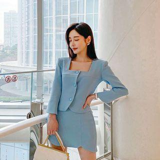 Square-neck Blazer