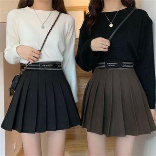 Lettering Waistband Pleated Mini A-line Skirt