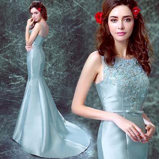 Lace-panel Sleeveless Trumpet Evening Gown