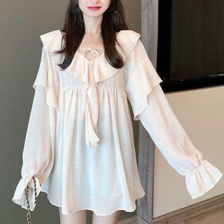 Ruffle V-neck Long-sleeve Loose-fit Top