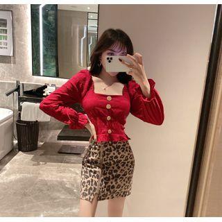 Flared-cuff Square-neck Blouse / Leopard Print A-line Skirt