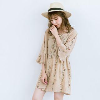 3/4-sleeve Ruffle Floral Tunic