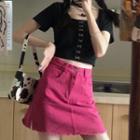 Short-sleeve Square-neck T-shirt / Mini A-line Skirt