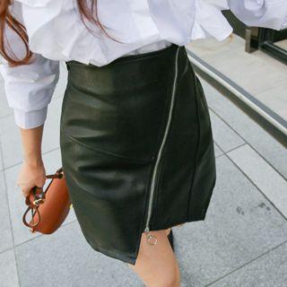 Zipped Faux-leather Mini Skirt