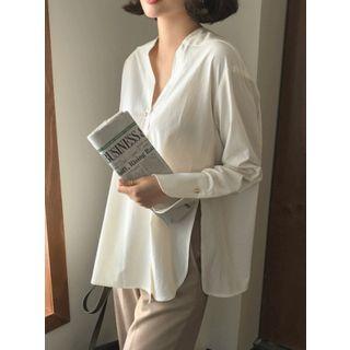 V-neck Wide-cuff Blouse