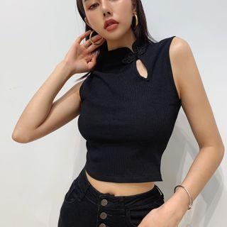 Sleeveless Frog-buttoned Crop Top