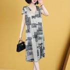 Short-sleeve V-neck Geometric Print Midi A-line Dress