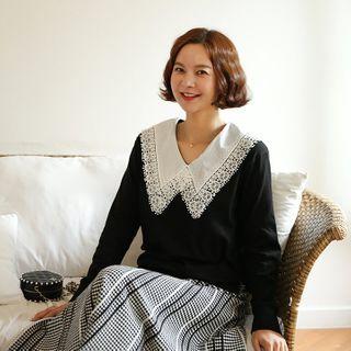 Chelsea-collar Lace-trim Top Black - One Size