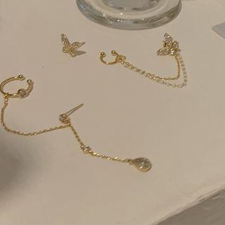Rhinestone Butterfly Chained Earring