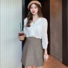 Set : V-neck Shirt + Skirt