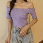 Short-sleeve Off-shoulder Plain Cropped Top