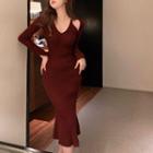 V-neck Ribbed Maxi Mermaid Dress