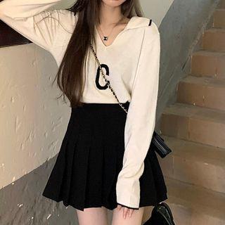 Collared Sweater / Pleated Mini Skirt