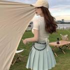 Tie-back Skinny Crop T-shirt / High-waist Pleated Mini Skirt