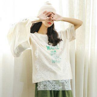 Lettering Lace Panel Short Sleeve T-shirt