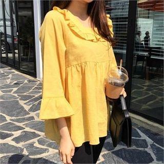 Square-neck Frill-trim Top