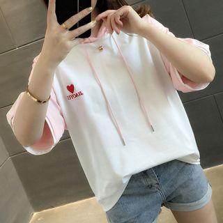 Elbow-sleeve Hooded Heart Embroidered T-shirt