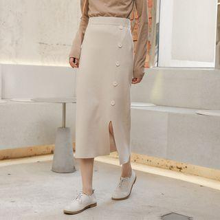 Buttoned Slit Straight-fit Midi Skirt