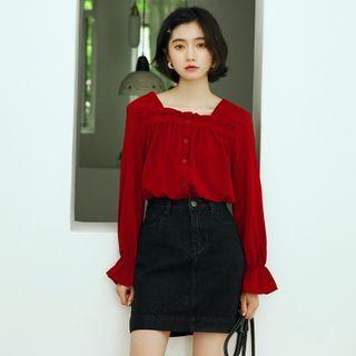 Ruffle Trim Long-sleeve Square-neck Top