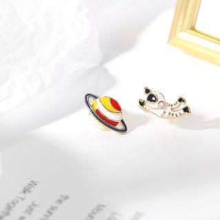 Non-matching Astronaut Stud Earring Stud Earring - 1 Pair - Astronaut - White - One Size
