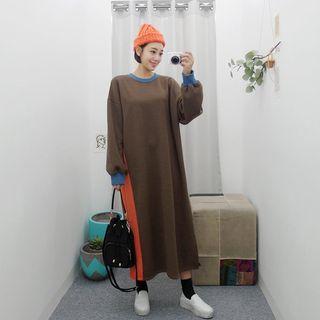 Contrast-trim Napped Pullover Dress