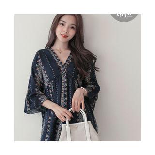 V-neck Pattern A-line Top