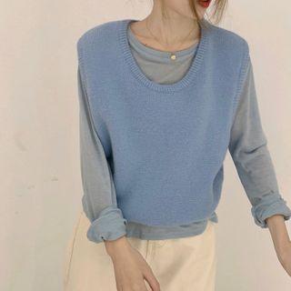 Long-sleeve T-shirt / Plain Knit Vest