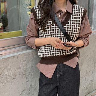 V-neck Contrast-trim Patterned Sweater Vest