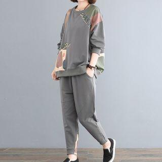 Set: Lettering Color Block Sweatshirt + Cropped Harem Pants