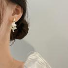 Flower Faux Pearl Alloy Dangle Earring 1 Pair - White & Green - One Size