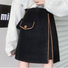 Contrast Trim Slit Mini A-line Skirt