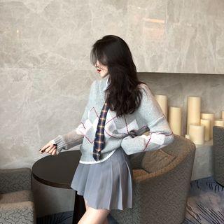 Neck Tie Shirt / Sweater / Pleated Skirt