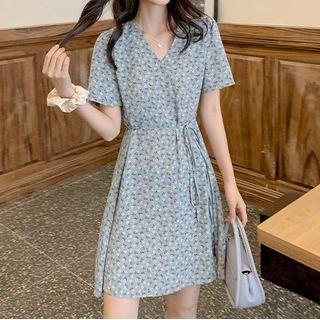 Short-sleeve Floral Print Tie-waist Mini A-line Dress