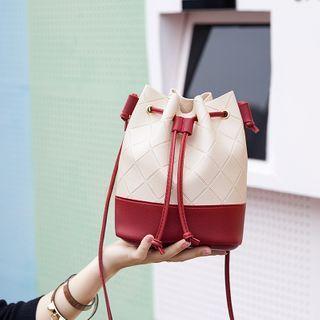 Argyle One-shoulder Bucket Bag