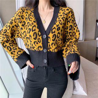V-neck Leopard Print Cropped Cardigan