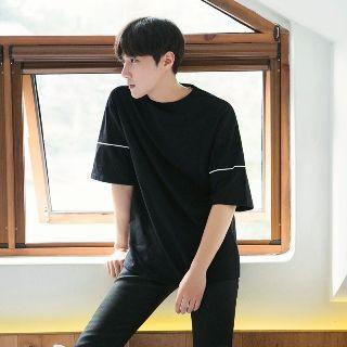 Short-sleeve Contrast Piping T-shirt