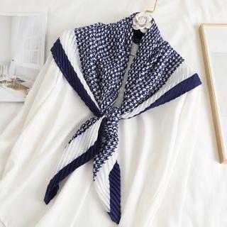 Houndstooth Panel Shawl