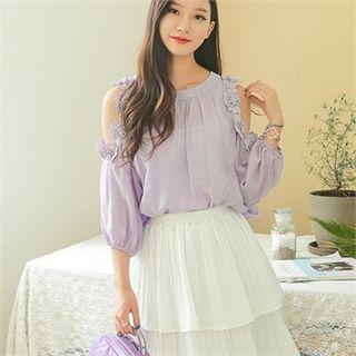 Cutout-shoulder Corsage Shirred Blouse